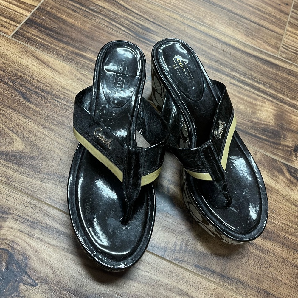 - Coach logo brown & tan Jody wedge heel patent leather sandals size 7.5